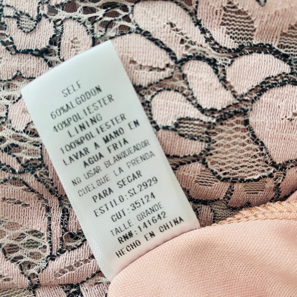 She and Sky Rose Lace Dress - Picture 5 of 8